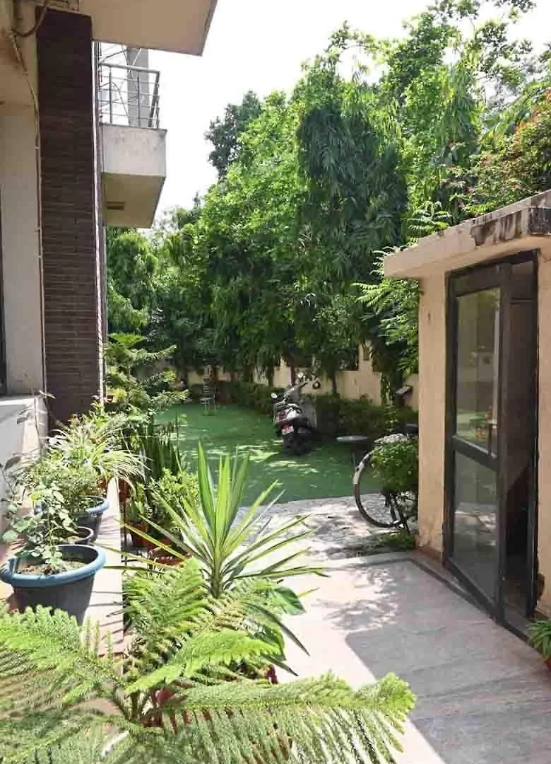 Phoenix Hospitality Гургаон 3*,  Индия
